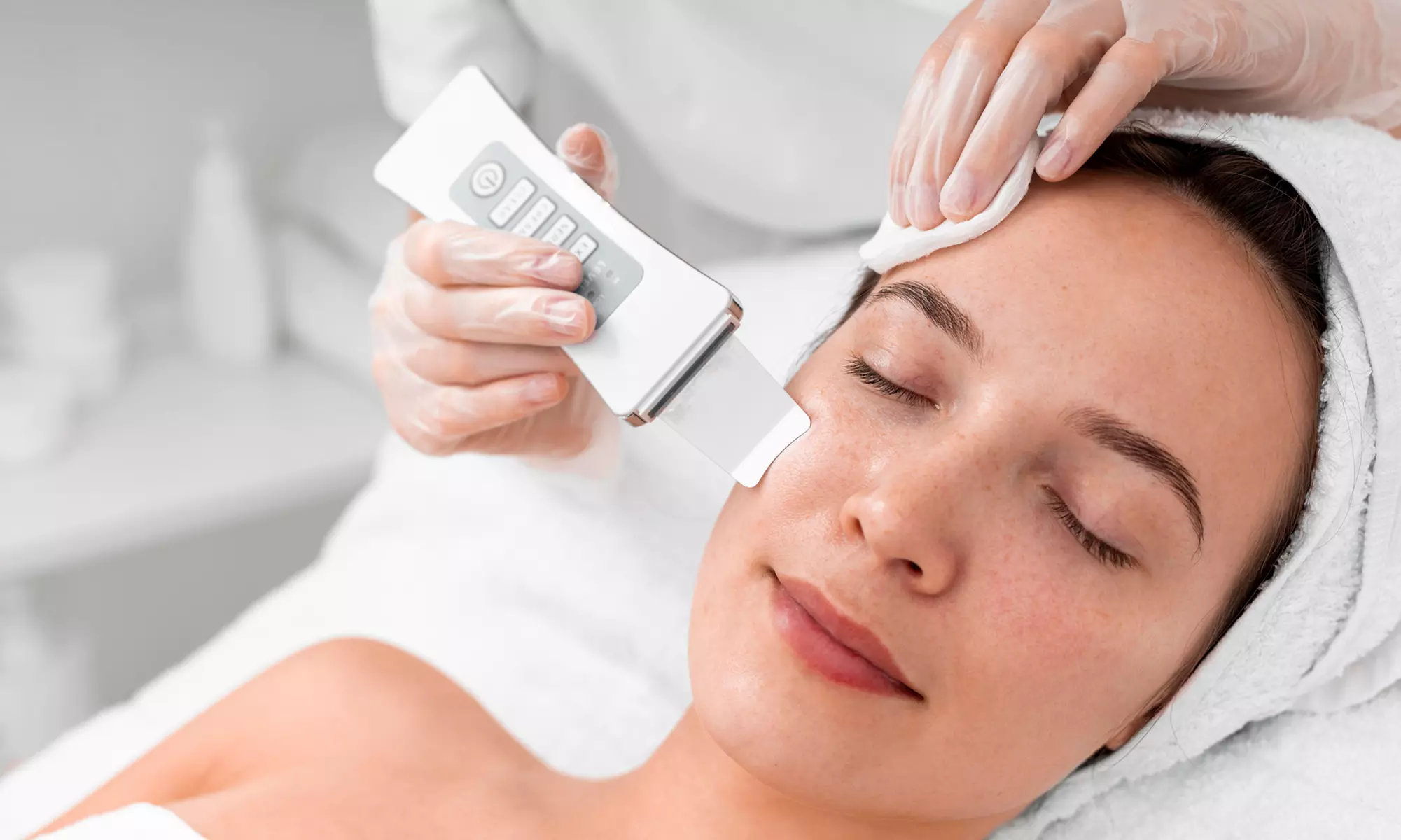 75-120 Min. Microneedling „Classic“ oder „Premium“ für 1 Person