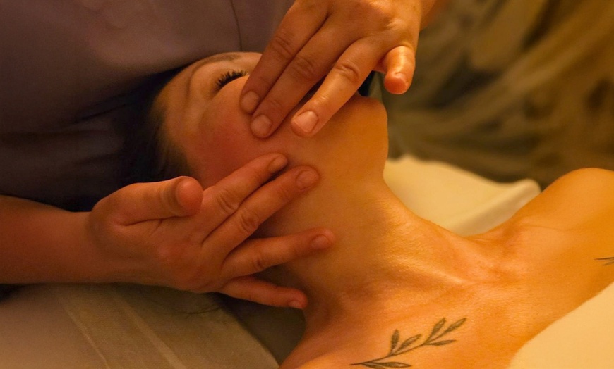 Image 4: Masaż klasyczny, relaksacyjny, kamieniami, Kobido i więcej do wyboru