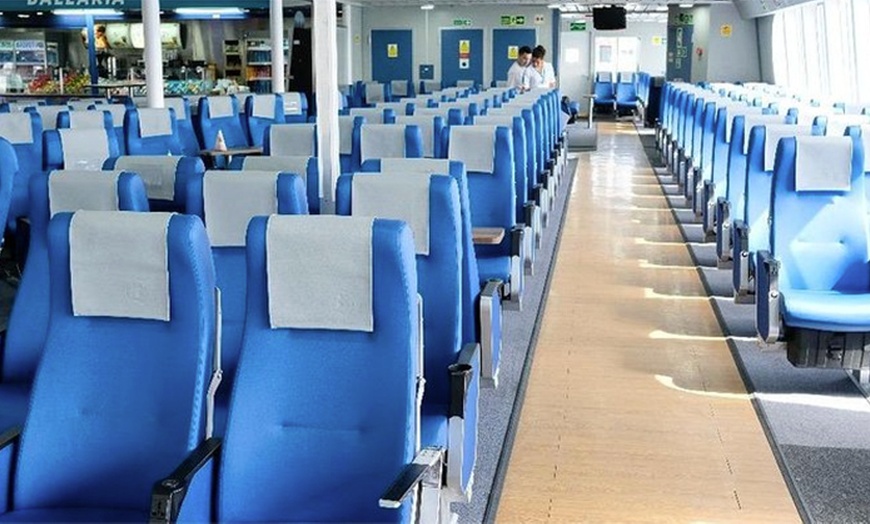 Image 2: Up to 12% Off 1-Day Round-Trip Bimini Ferry with Transportation
