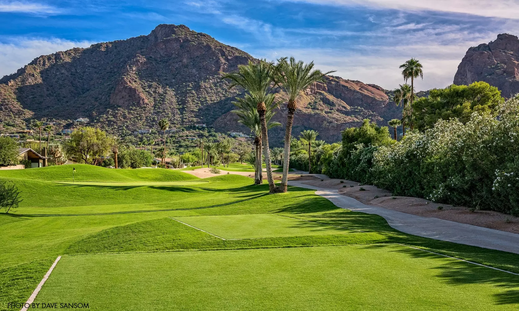 Member Pricing: 4-star Hotel in Camelback Foothills with Pools, Golf
