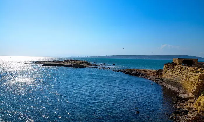 Viaje de ida y vuelta en barco taxi entre Santa Pola y Tabarca