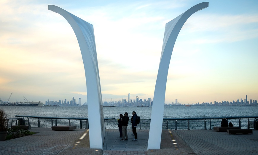 Image 9: See the Most Iconic New York Sights Up to 24% Off
