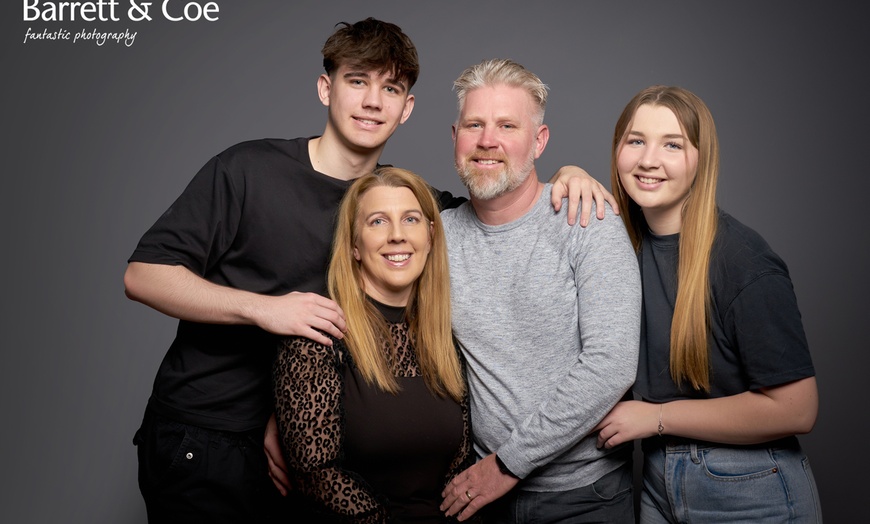 Image 8: Family Photoshoot I 8'' x 6'' Print I Barrett & Coe Studios