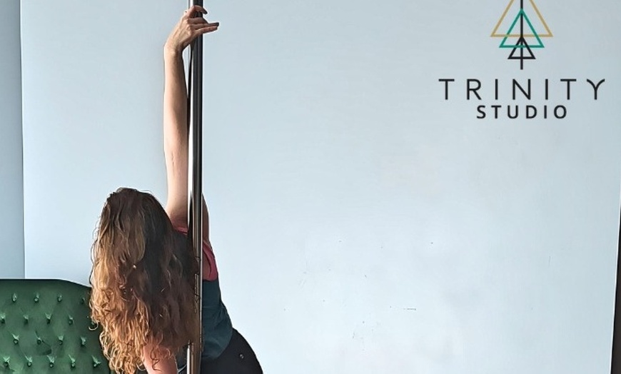 Image 5: Boost Confidence: Beginner Pole & Boudoir Dance Workshops