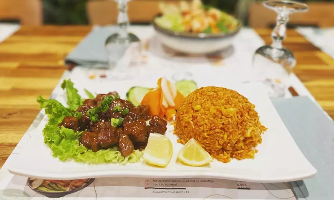 Cuisine chinoise et vietnamienne au restaurant Phobar à Paris