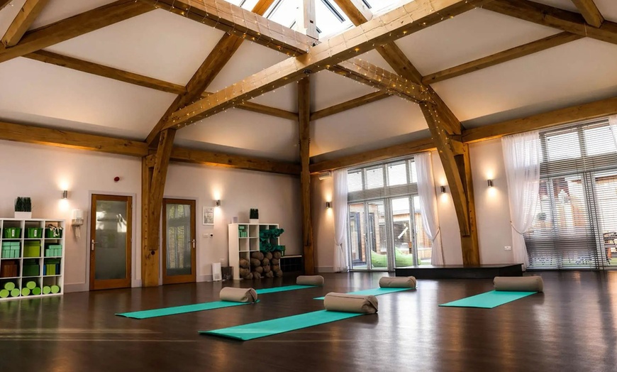 Image 12: Unwind with Spa Retreat Morning or Spa Retreat Twilight for 2 People 