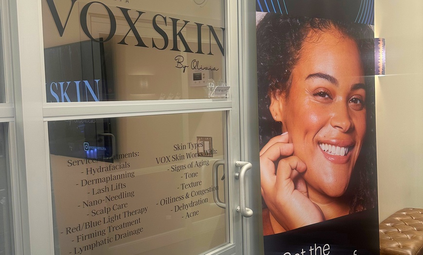 Image 4: Custom or Vox++ Hydrafacial w/ Lymphatic Face and Neck Massage Options