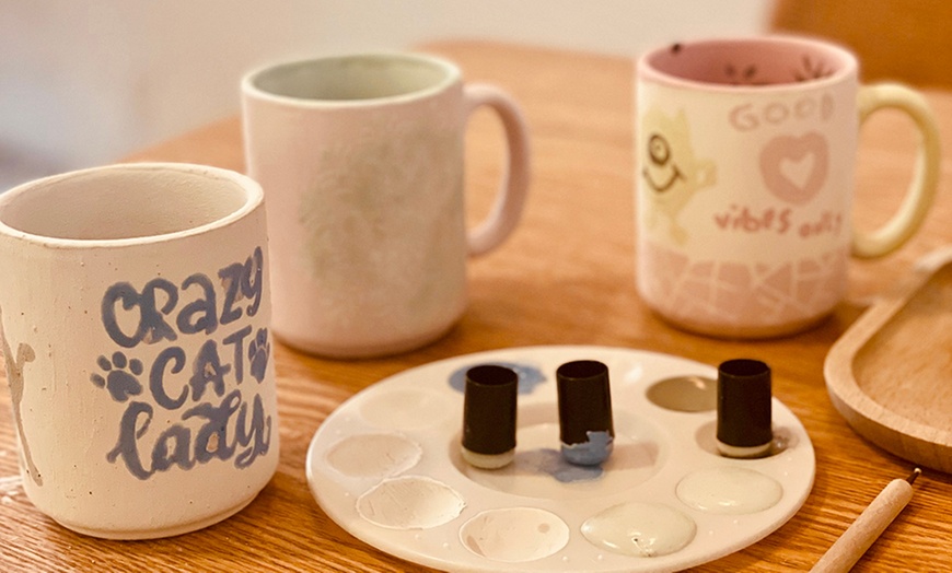 Image 7: Taller de pintura sobre cerámica con 1 bebida o 1 copa de vino