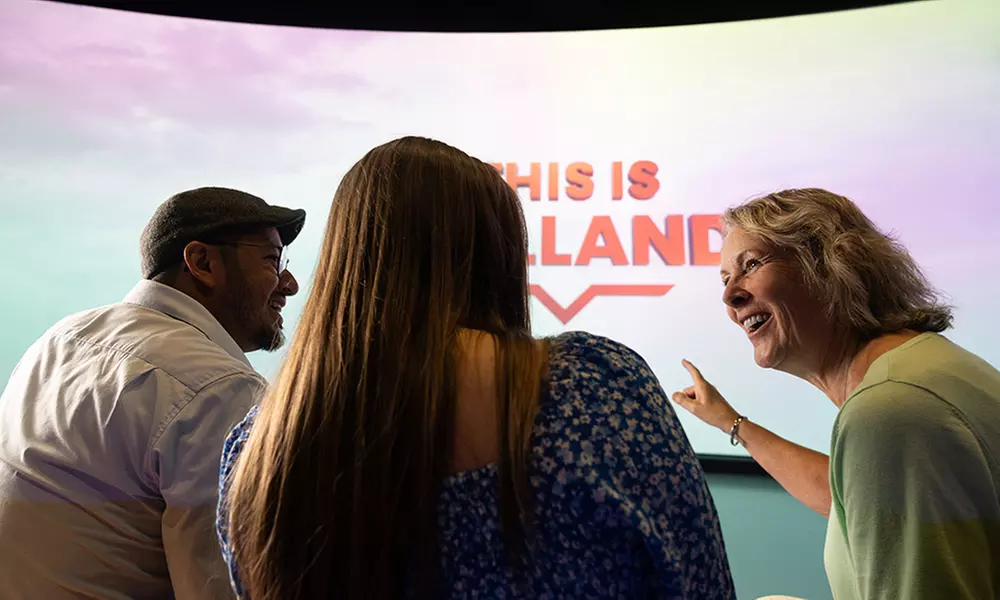 Ontdek Nederland vanuit de lucht in een meeslepende 5D belevenis