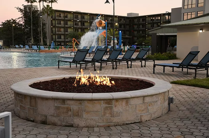 Orlando Theme Park Hotel: Perfect for Families!