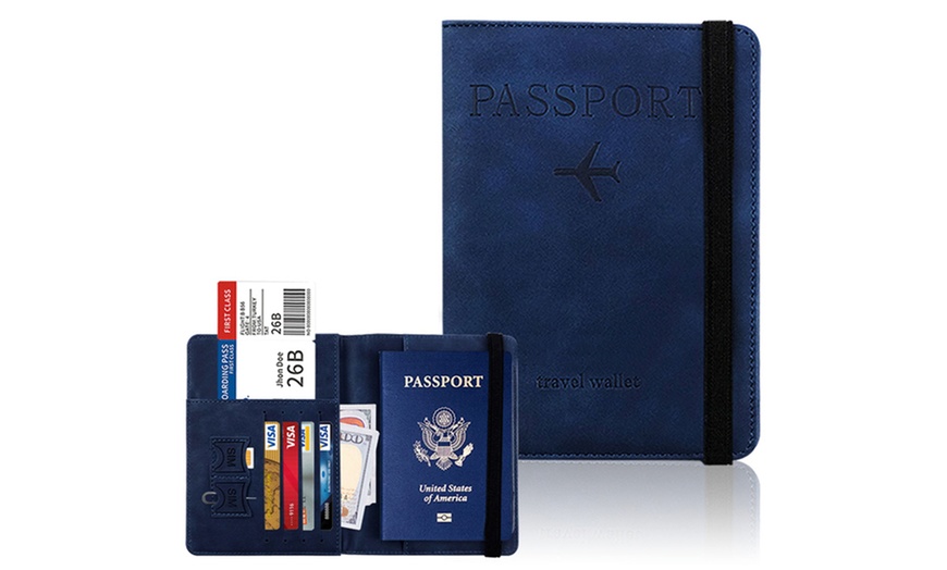 Image 2: RFID Blocking Passport Holder