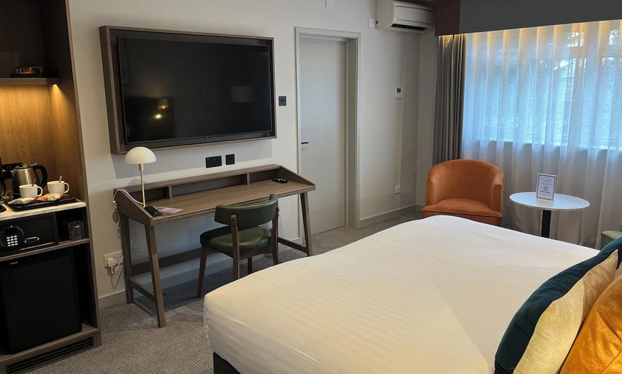 Image 5: Spa Break Leicestershire: Classic Double or Twin Room with Spa Access