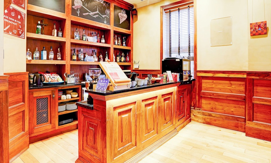 Image 11: London: Standard / Superior Double Room for Two with Breakfast