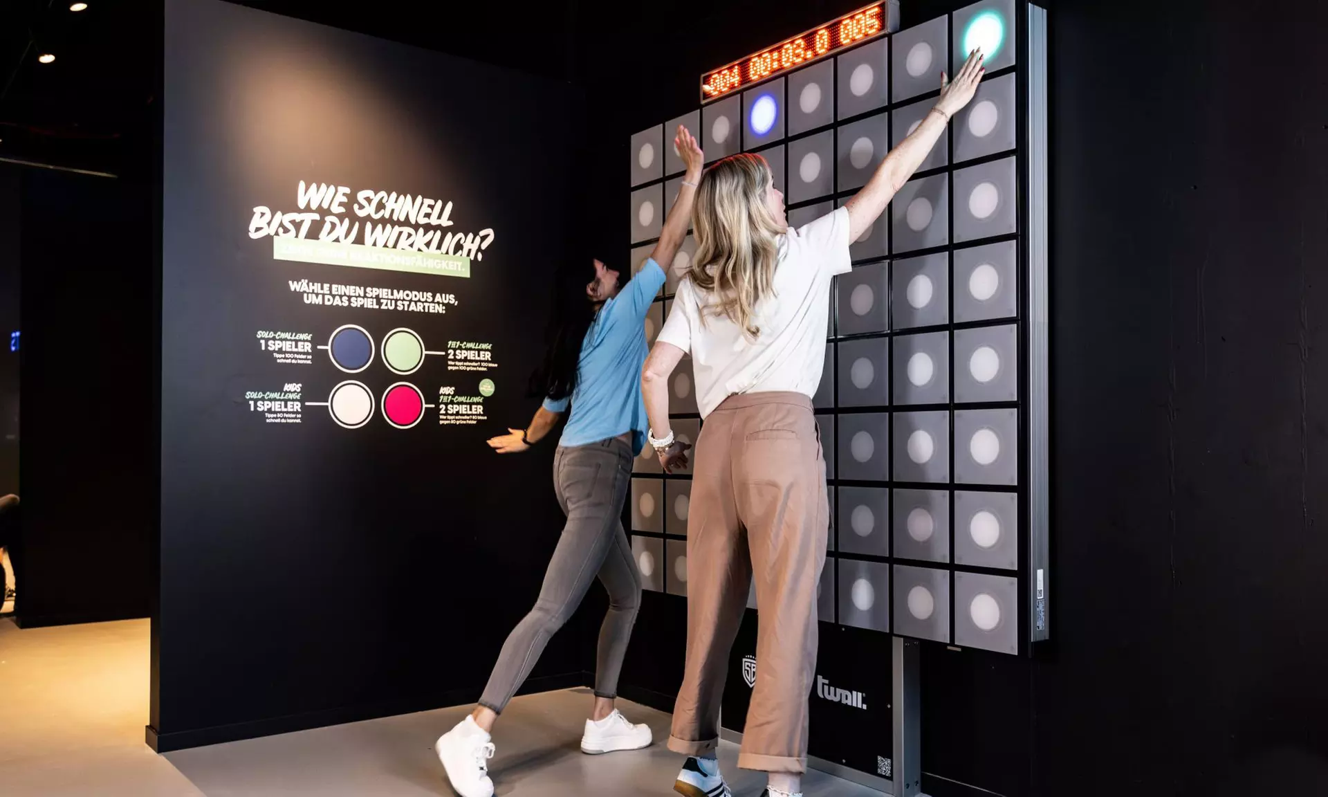 45 oder 90 Min. SOCCERBEAT für 1 Person: Fußballwelt mit 13 Spielzonen für Spiel & Wettbewerb (bis 32% sparen)