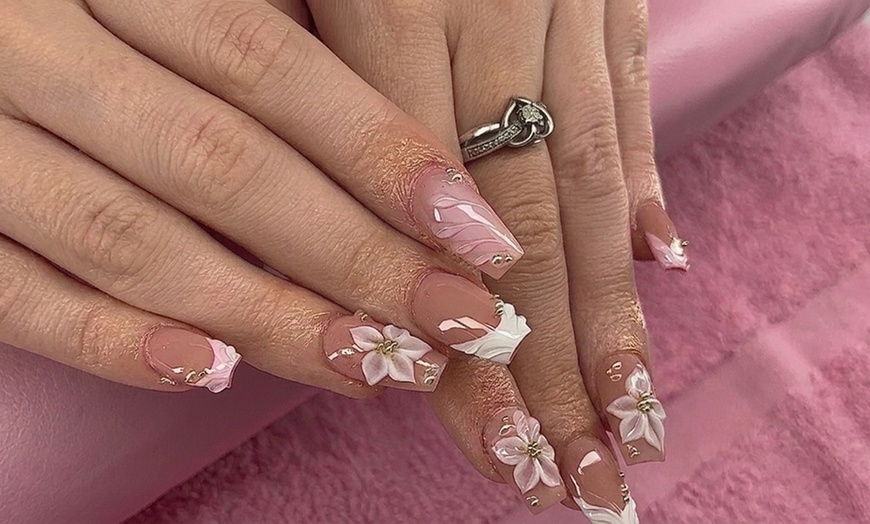 Image 2: Structured Manicure with Gel Polish