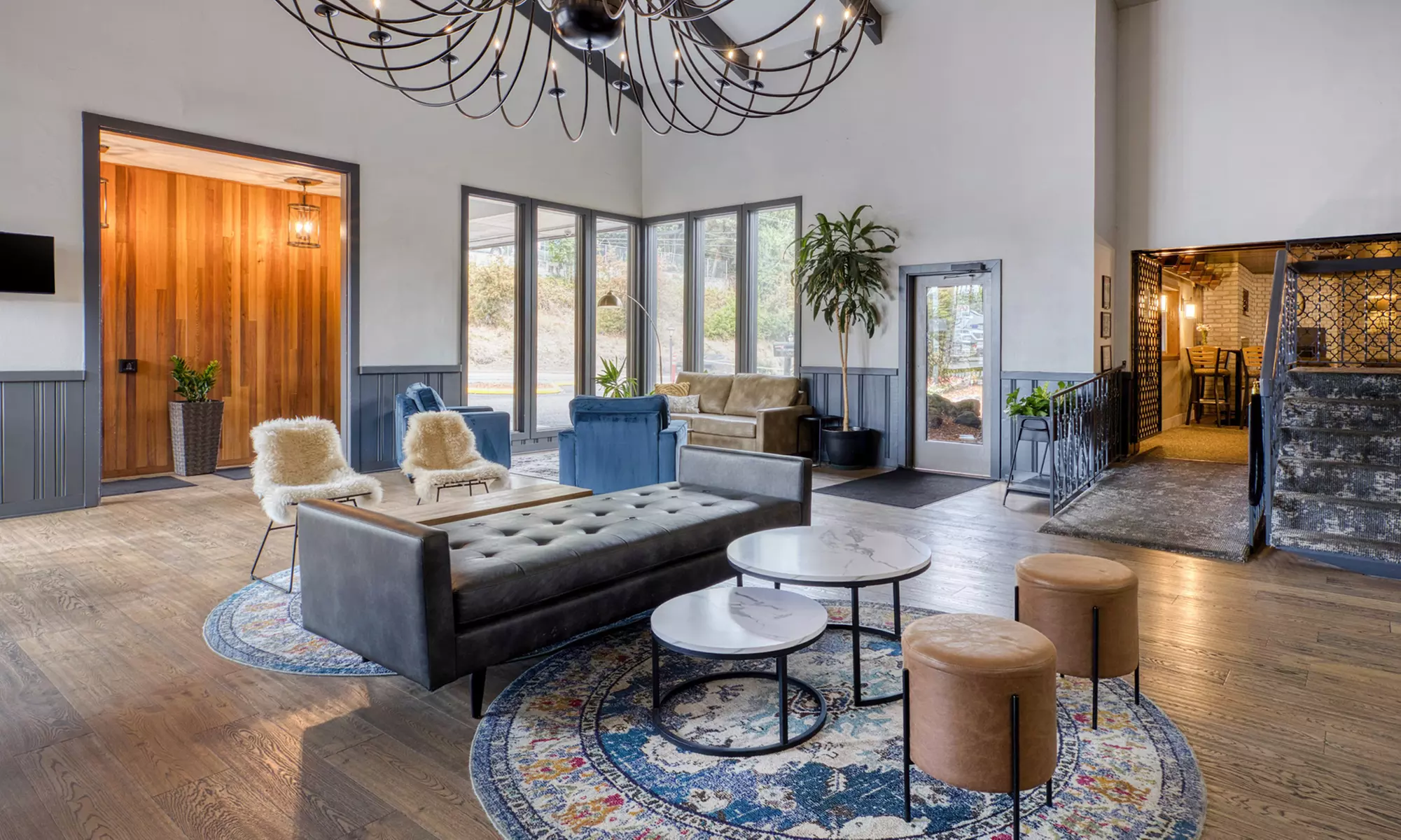 Member Pricing: Relaxing Portland-Area Stay w/ Pool & Free Breakfast