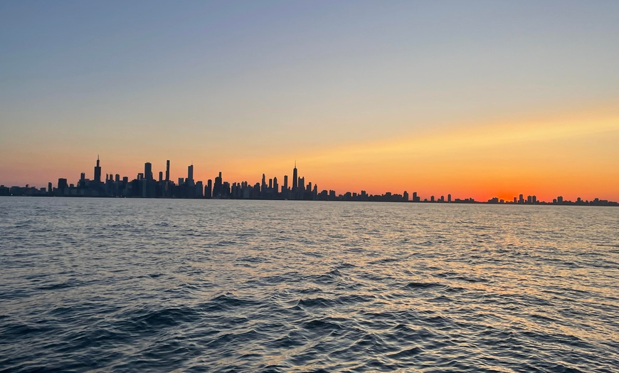 Image 6: 2-Hour Private Boat Tour for Six People with Fireworks and More