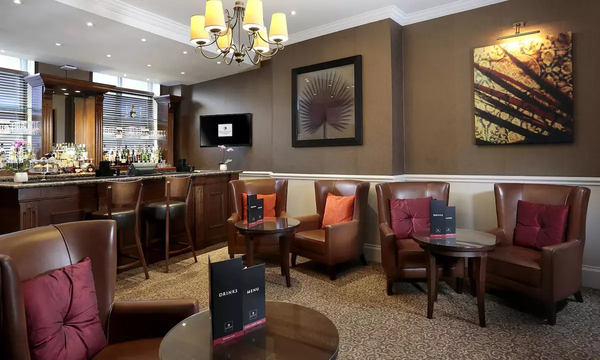 Chester: Standard Double Room with Bottle of Prosecco