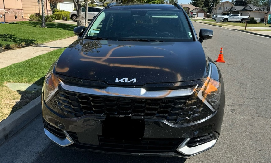 Image 6: 1 Interior or 1 Full Detail - Sedan 