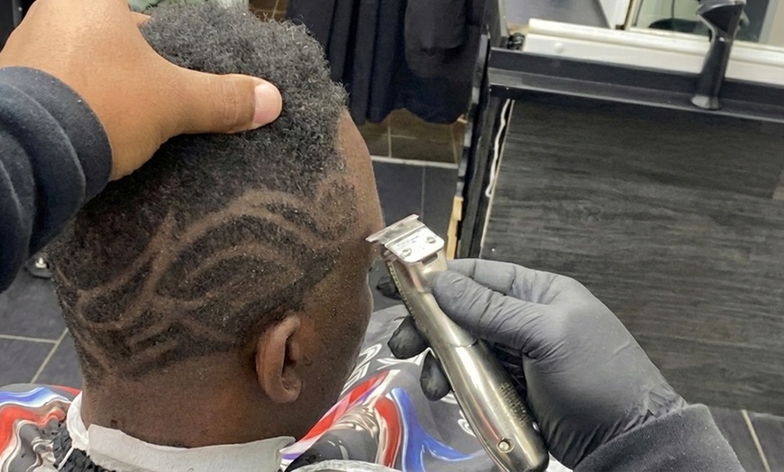 Image 3: Refresh Your Look with a Men's Haircut and Beard Styling Included