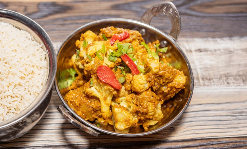 Image 4: Authentic Indian Cuisine & Lively Dining with Food & Drink Credit