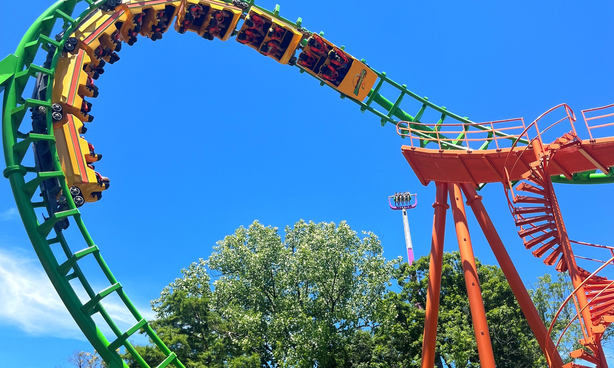 LIMITED TIME OFFER: Six Flags St. Louis - Up to 50% Off