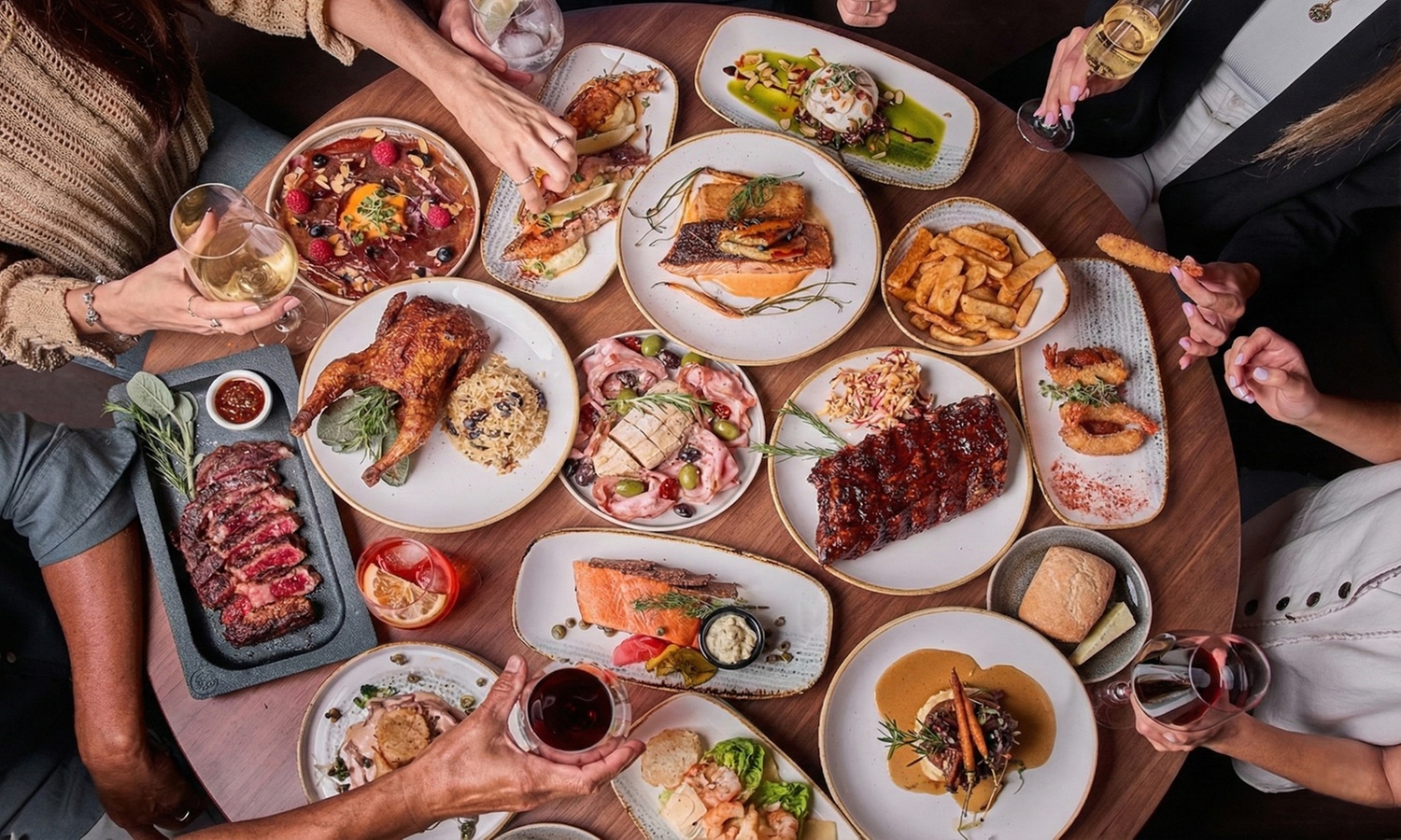 Menú fusion argentino para 2 o 4 personas con postre incluido