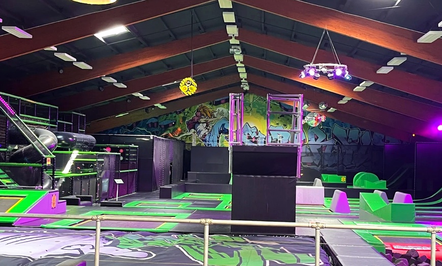 Image 2:  120 Min. Eintritt bei Superfly – Sprungspaß für Groß und Klein