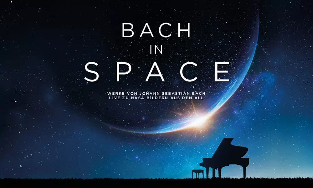 Konzert „Bach in Space“ mit Mona Asuka: Ticket vom 21.02.-11.04.