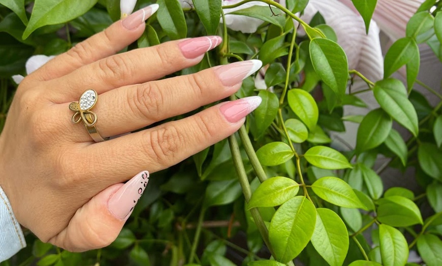 Image 3: Mani-Pedi Sessions: Gel Manicure, Classic Pedicure, or Deluxe


