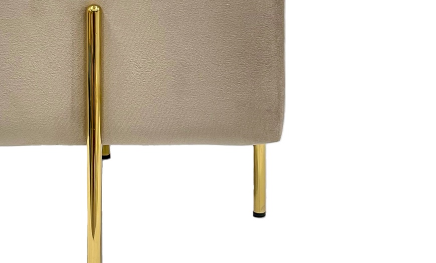 Image 16: Stijlvolle opbergpoef