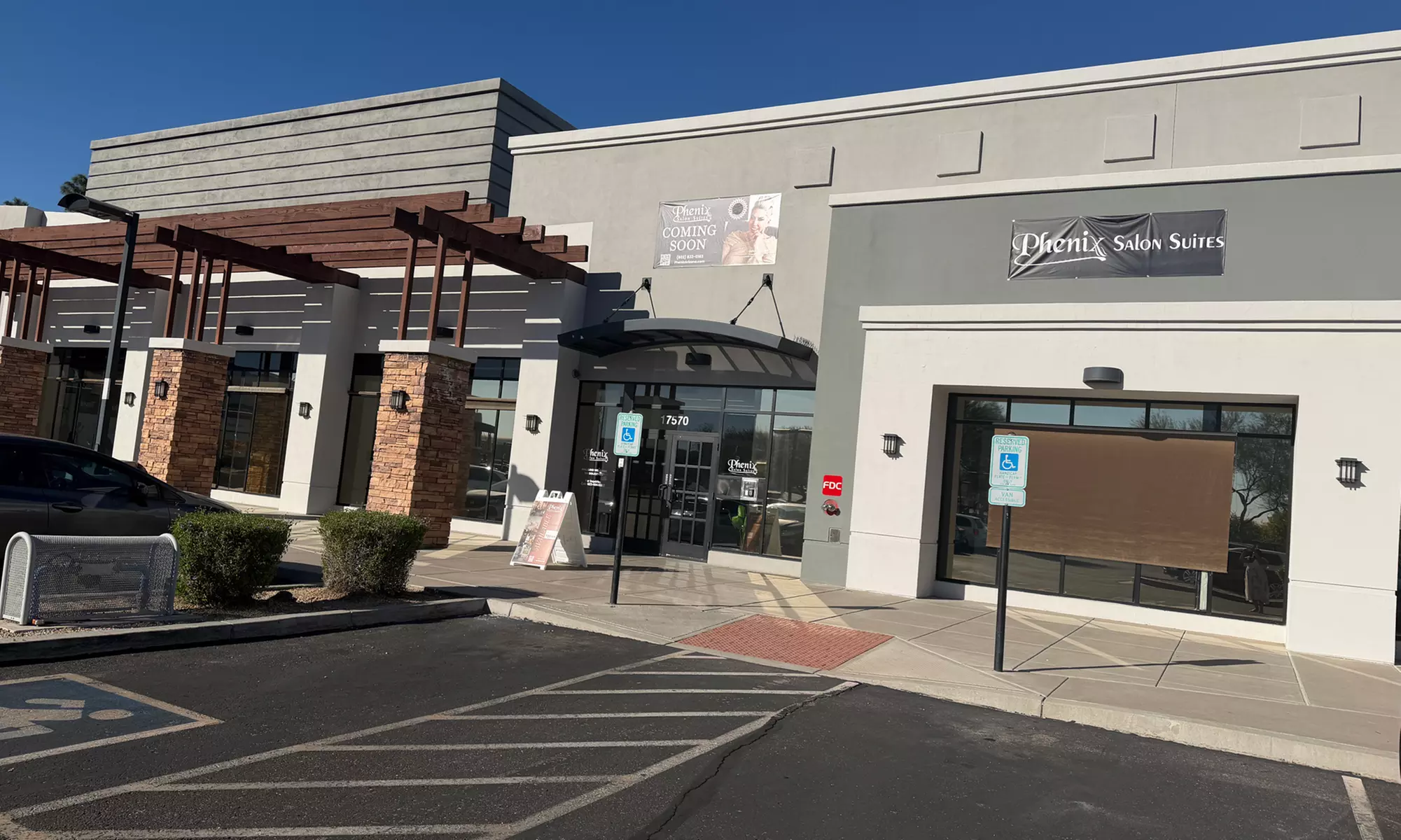 60-Min HydraFacial Session at Hydraskin Aesthetics Studio