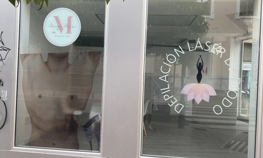 Image 3: 3, 6 o 9 sesiones de combo reductor con maderoterapia y presoterapia