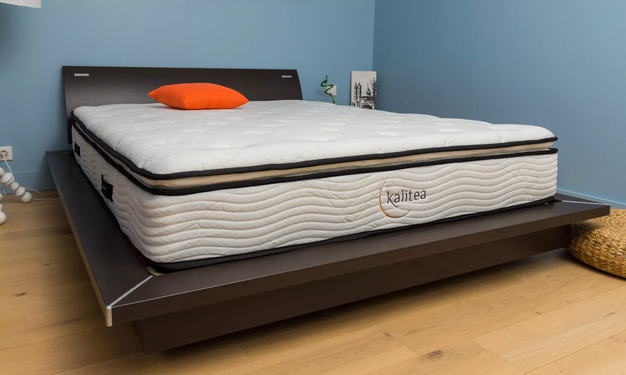 Matelas Eden mémoire de forme et ressorts ensachés, 30 cm de la marque Kalitea - Primary Image