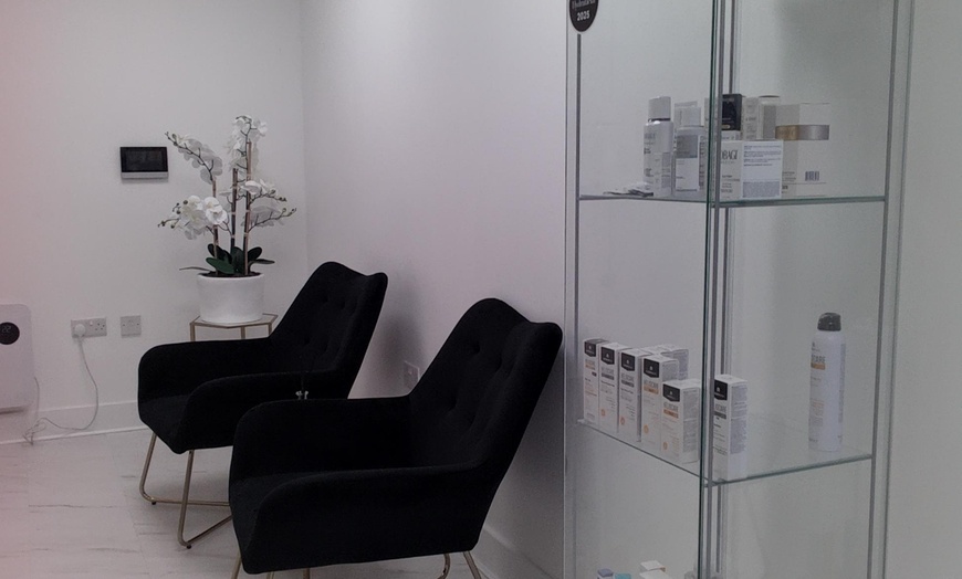 Image 7: 6 Laser Hair Removal Sessions for Small or Large Areas
