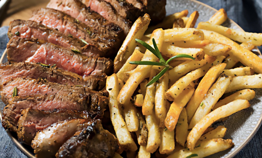 Image 2: Three Course Dinner With Cocktails & A Live Drag Show!