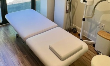 Half Syringe of Versa by Revanesse Filler or Lips + by Revenesse Filler - Euphoric Glow Med Spa