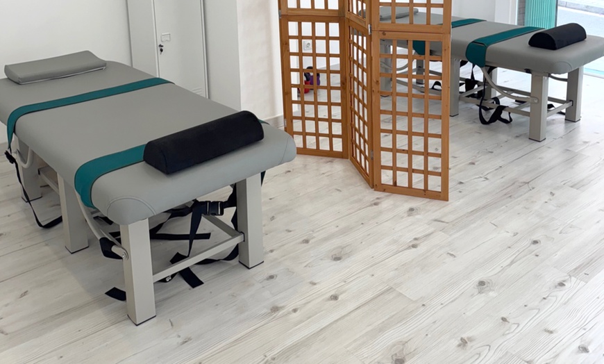 Image 6: Sesiones de estiramientos asistidos de 30 minutos para 1 persona