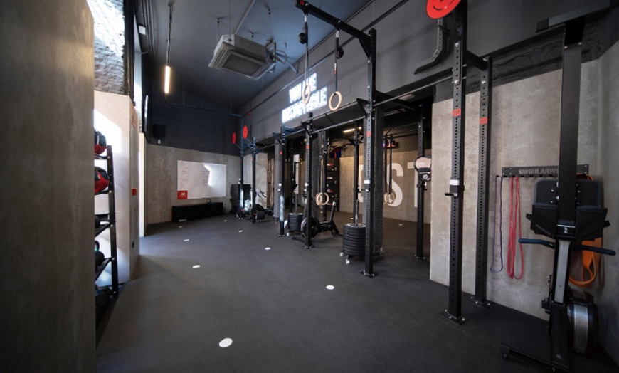 Image 10: 5 o 10 sesiones de yoga o pilates sin permanencia, con 13 ubicaciones