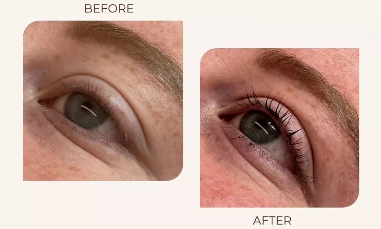 Stralende oogopslag met een natuurlijke lift en langdurige krul