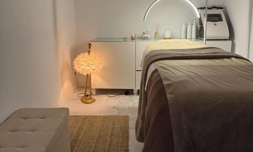 Image 6: Adiós al estrés: masaje con duración y técnica a elegir para 1 persona