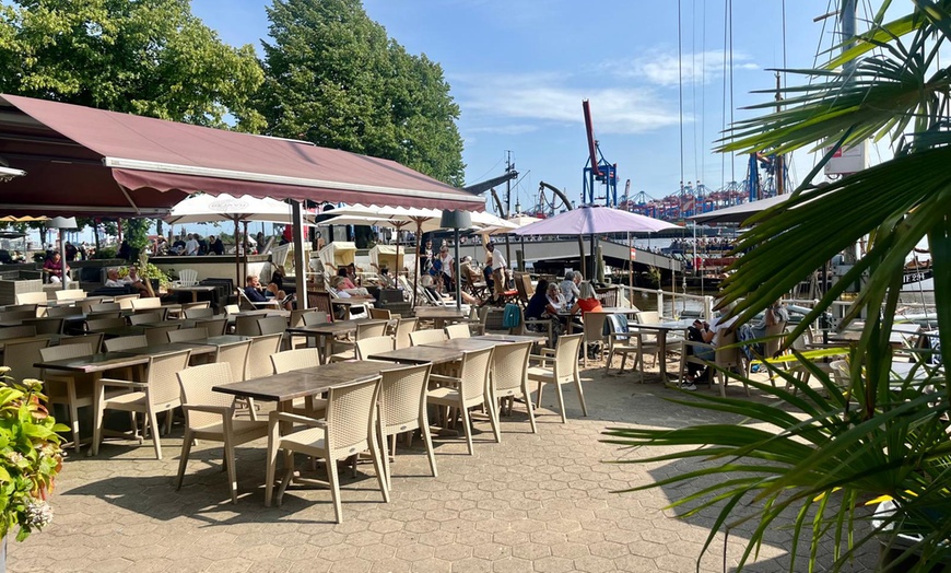 Image 2: 20 oder 30 € Wertgutschein anrechenbar auf Speisen & Getränke