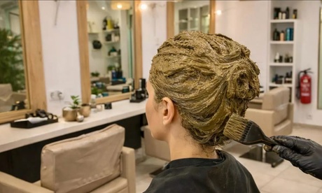 Sesión completa de peluquería ecológica con tratamiento capilar natural