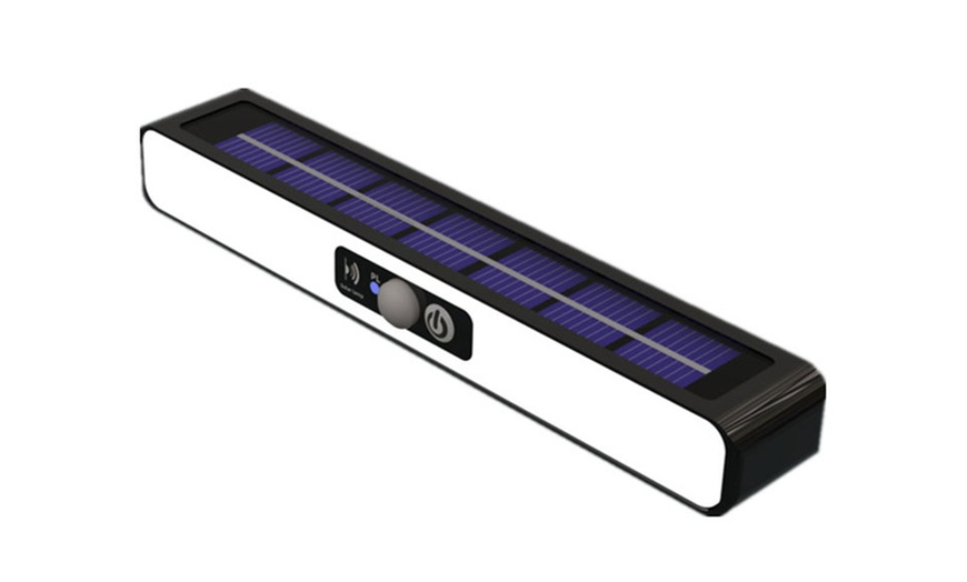 Image 4: 36 LED Solar Motion Sensor Floodlight 