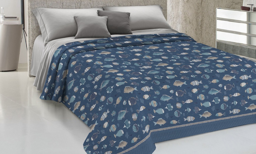 Image 3: Copriletto fantasia mare 100% cotone Made in Italy