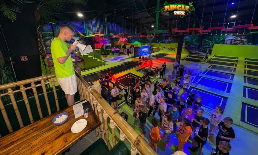 Image 6: Odlotowa rozrywka w sercu dzikiej dżungli: bilety wstępu dla 1 osoby