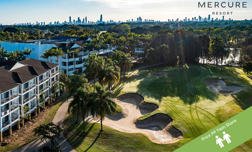 Image 1: ✈ Gold Coast: 7-Nights Getaway at Mercure Gold Coast Resort