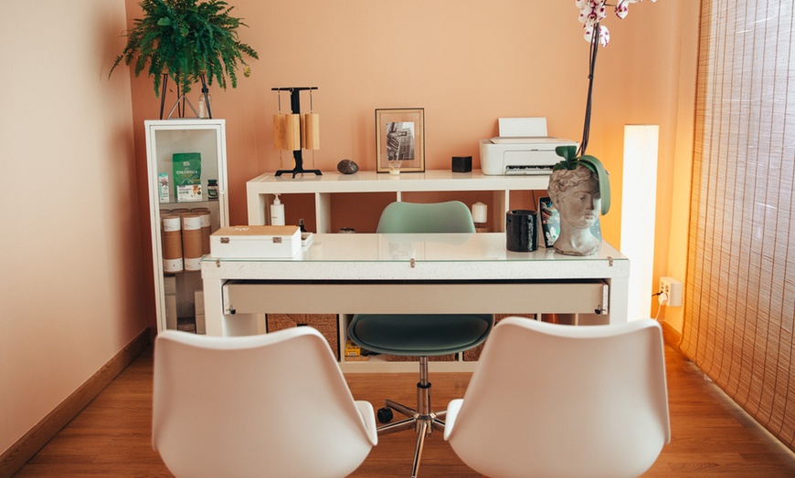 Image 5: 1 o 3 masajes de 1h, con o sin extra craneofacial o podal