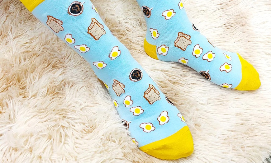 Image 6: 1 of 8 paar kleurrijke sokken met print