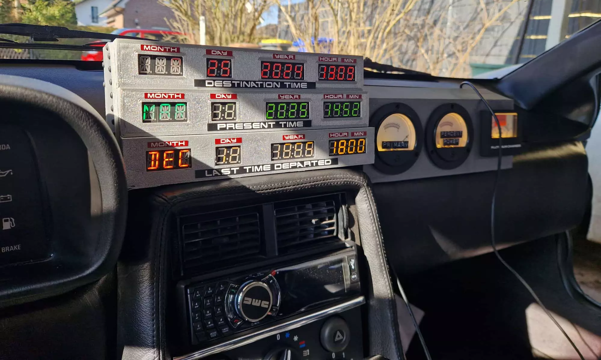 60 Min. Escape Game „Back To The Beginning” für 4 bis 8 Personen